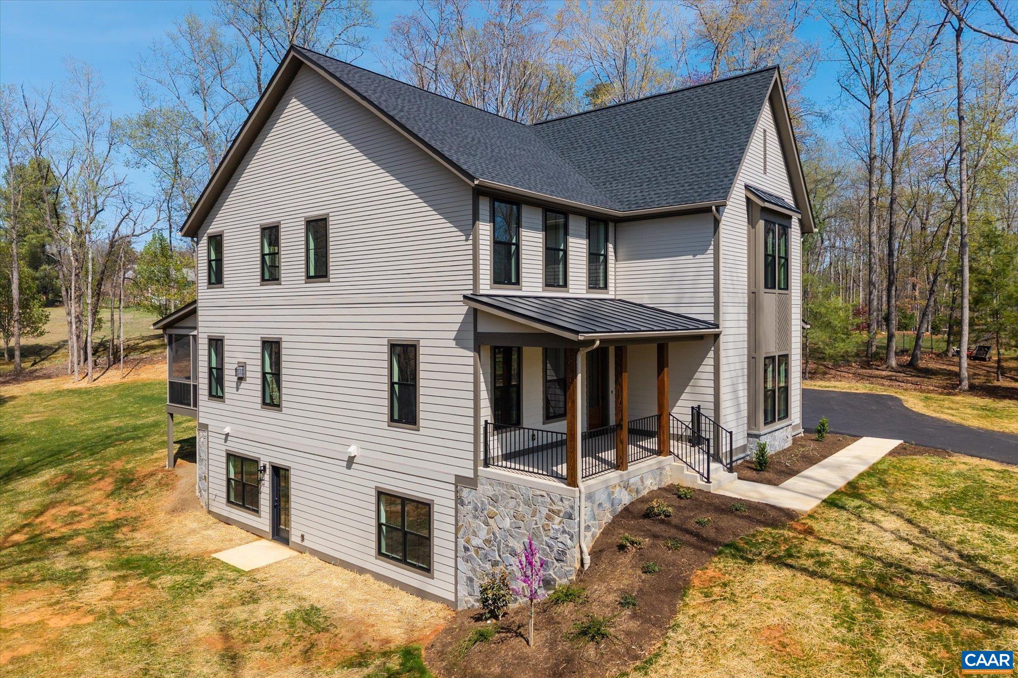 369 Sienna Ln