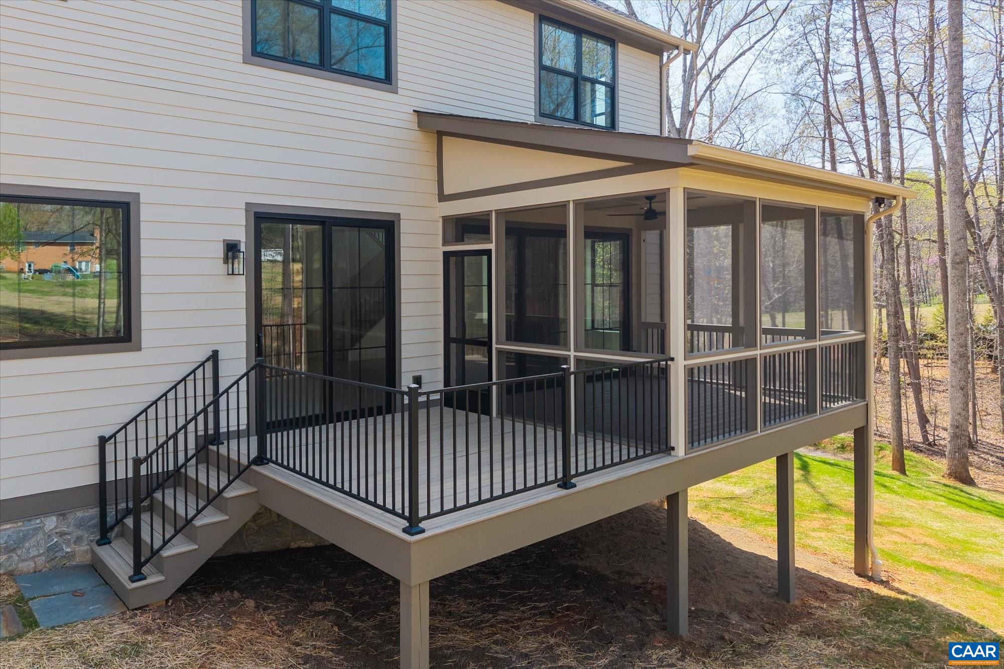 369 Sienna Ln