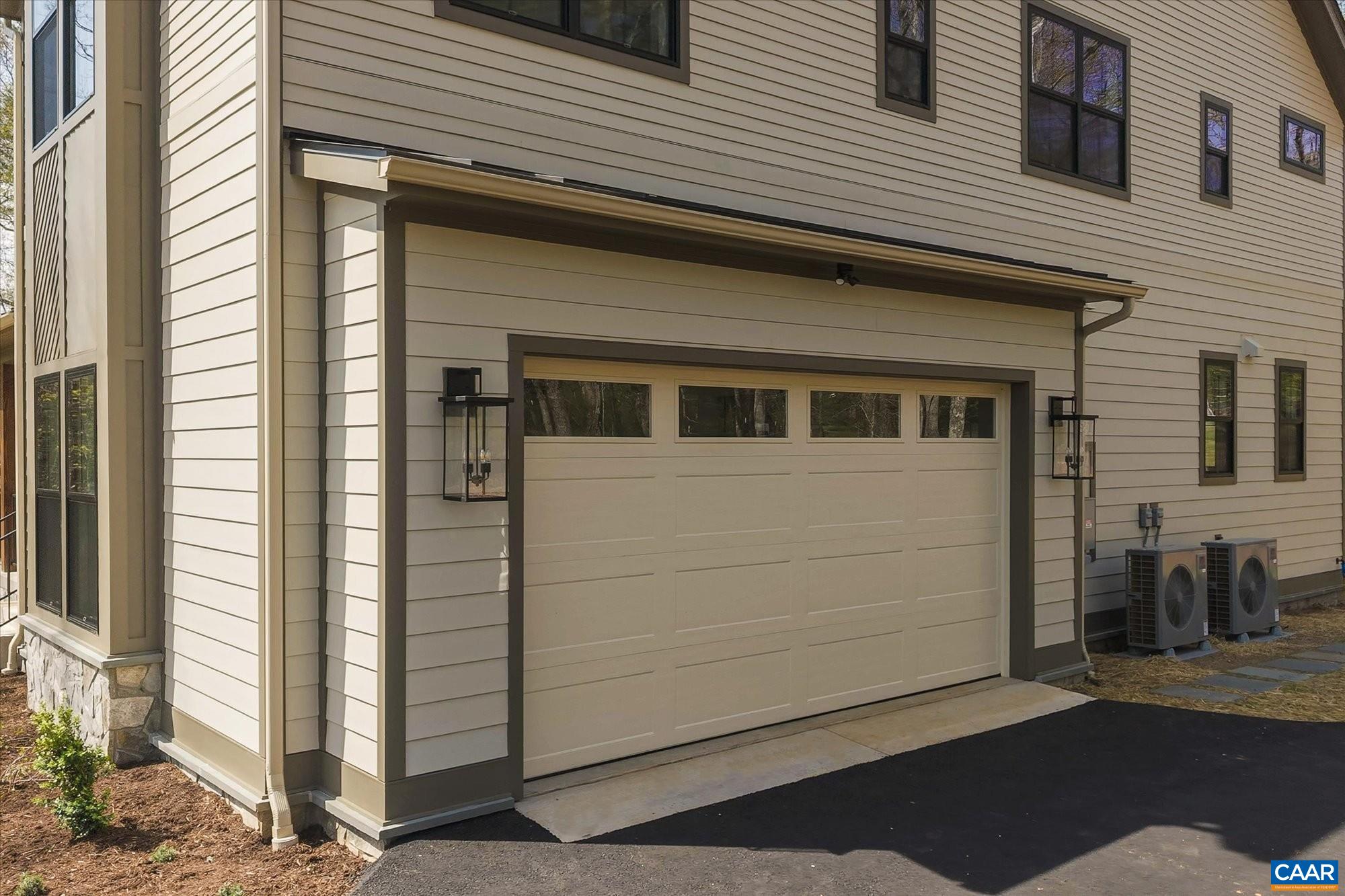 369 Sienna Ln