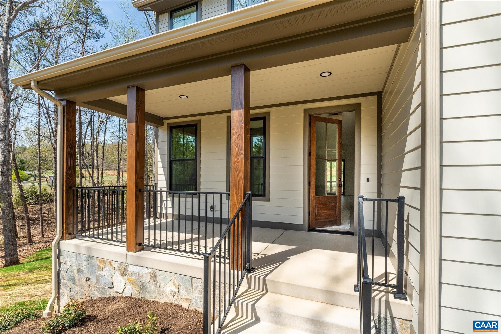 369 Sienna Ln