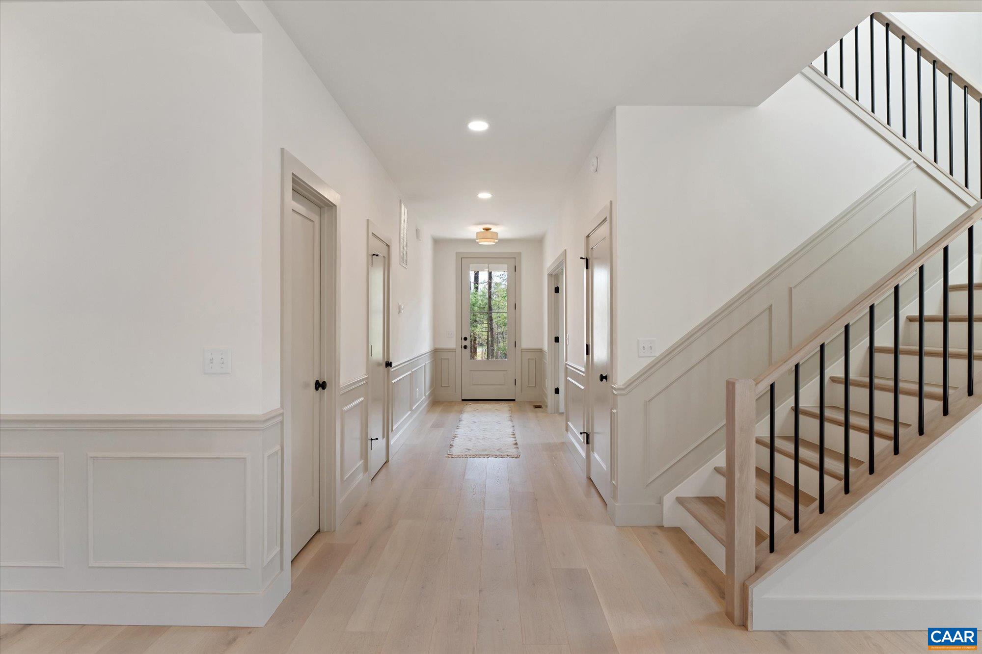 369 Sienna Ln