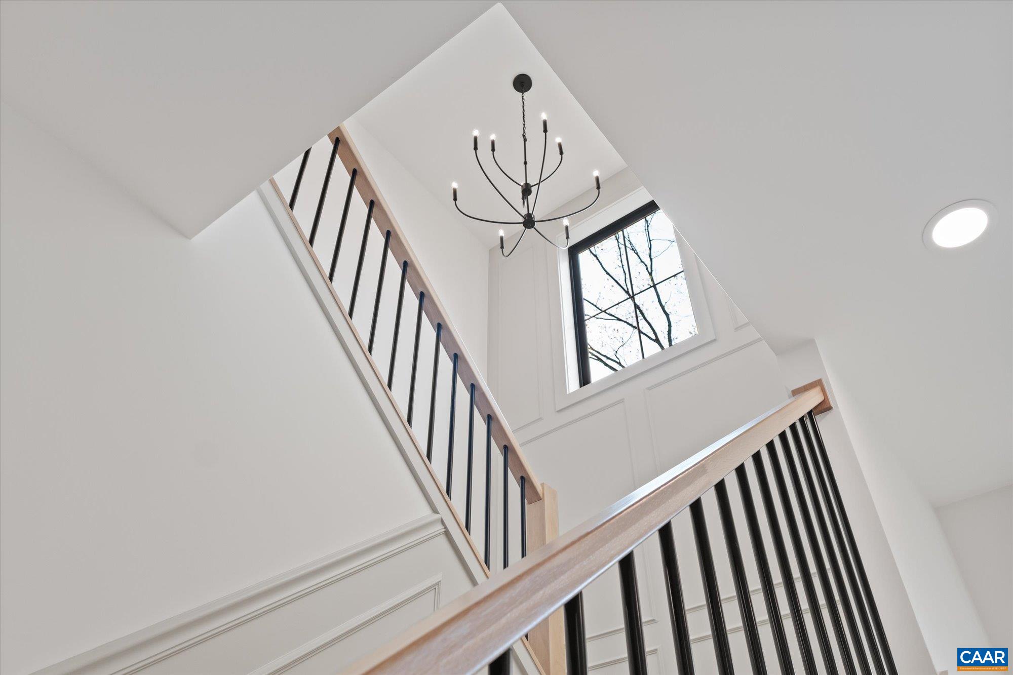 369 Sienna Ln