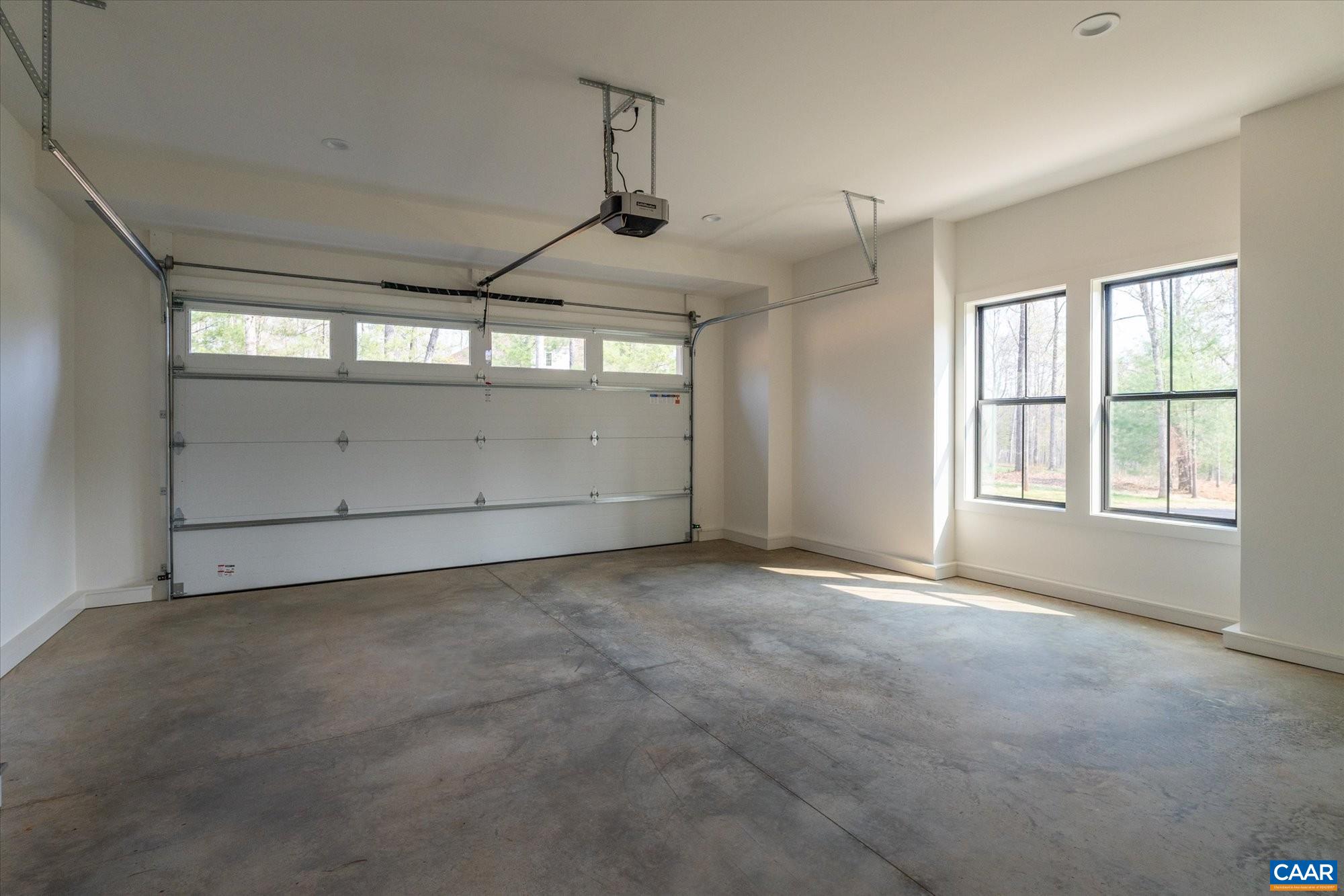 369 Sienna Ln