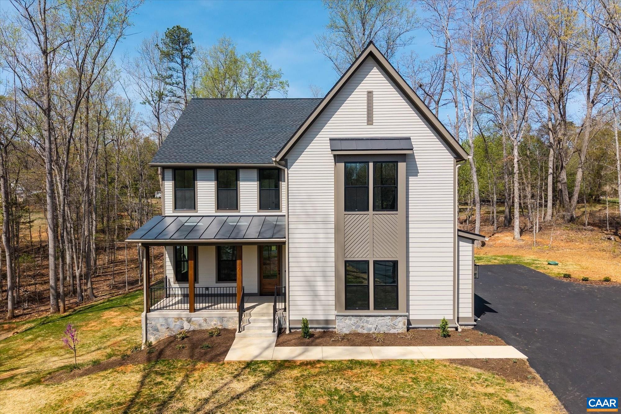 369 Sienna Ln