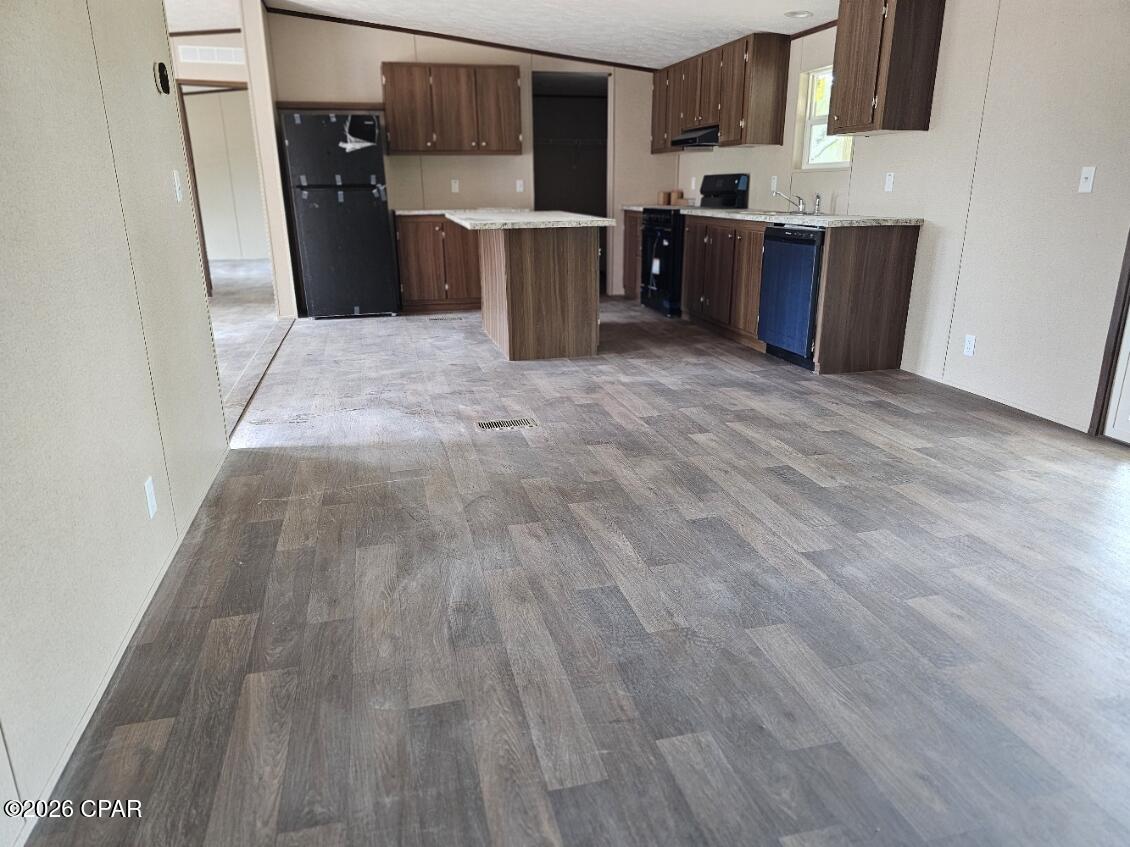 Image 9 For 781 Bighorn Avenue