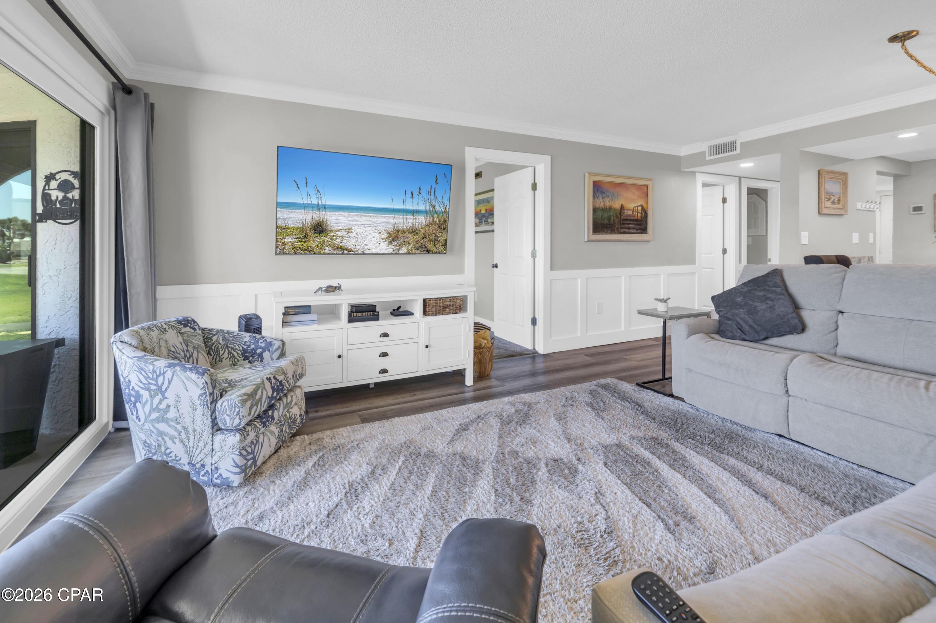 520 N Richard Jackson Boulevard 1204
