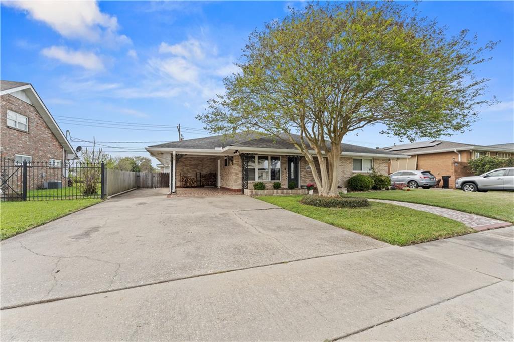 2nd image of 1104 Perrin Dr, Arabi, LA 70032 | MLS# 2537769