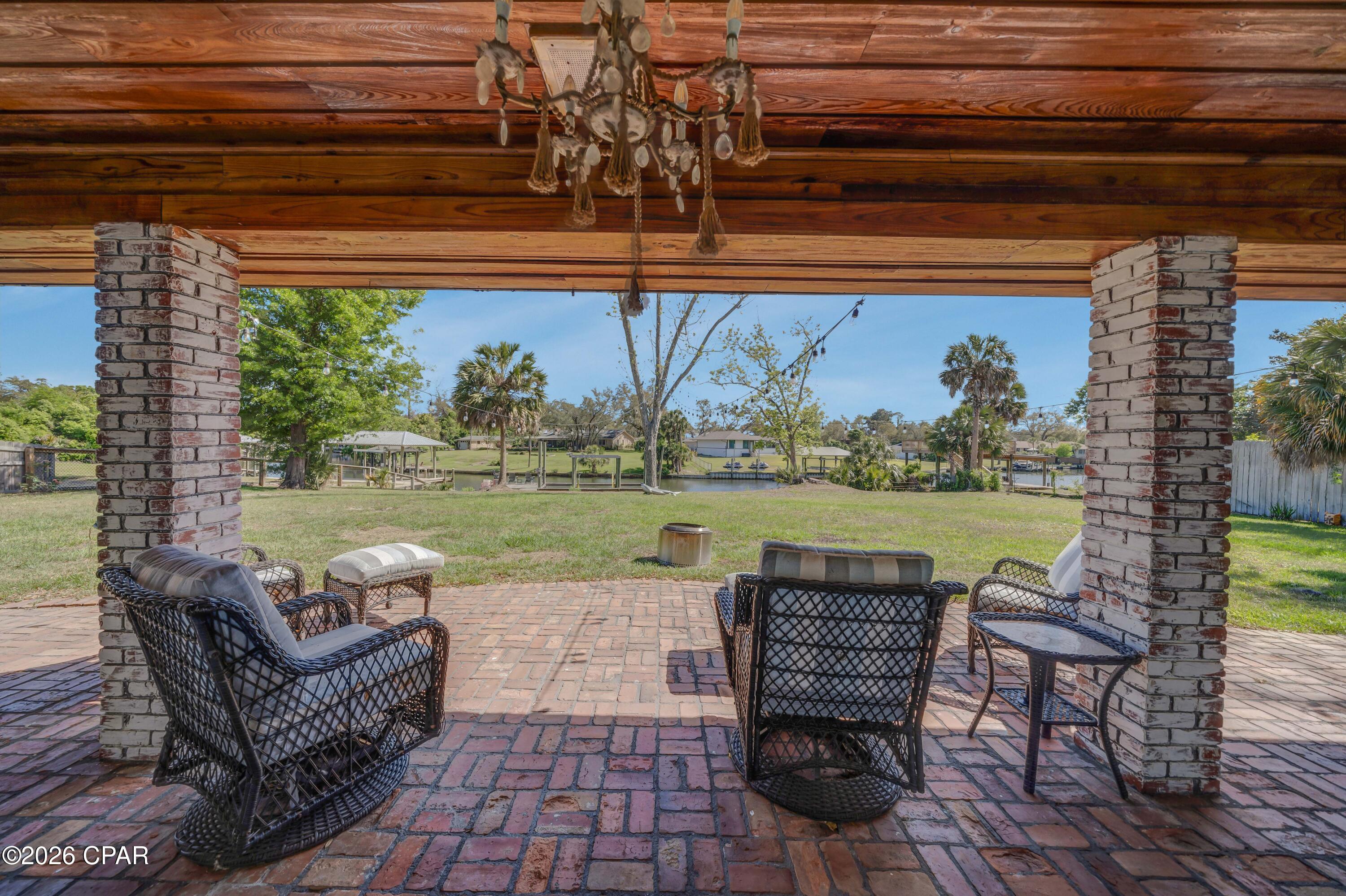 Listing photo id 29 for 2903 27th Street