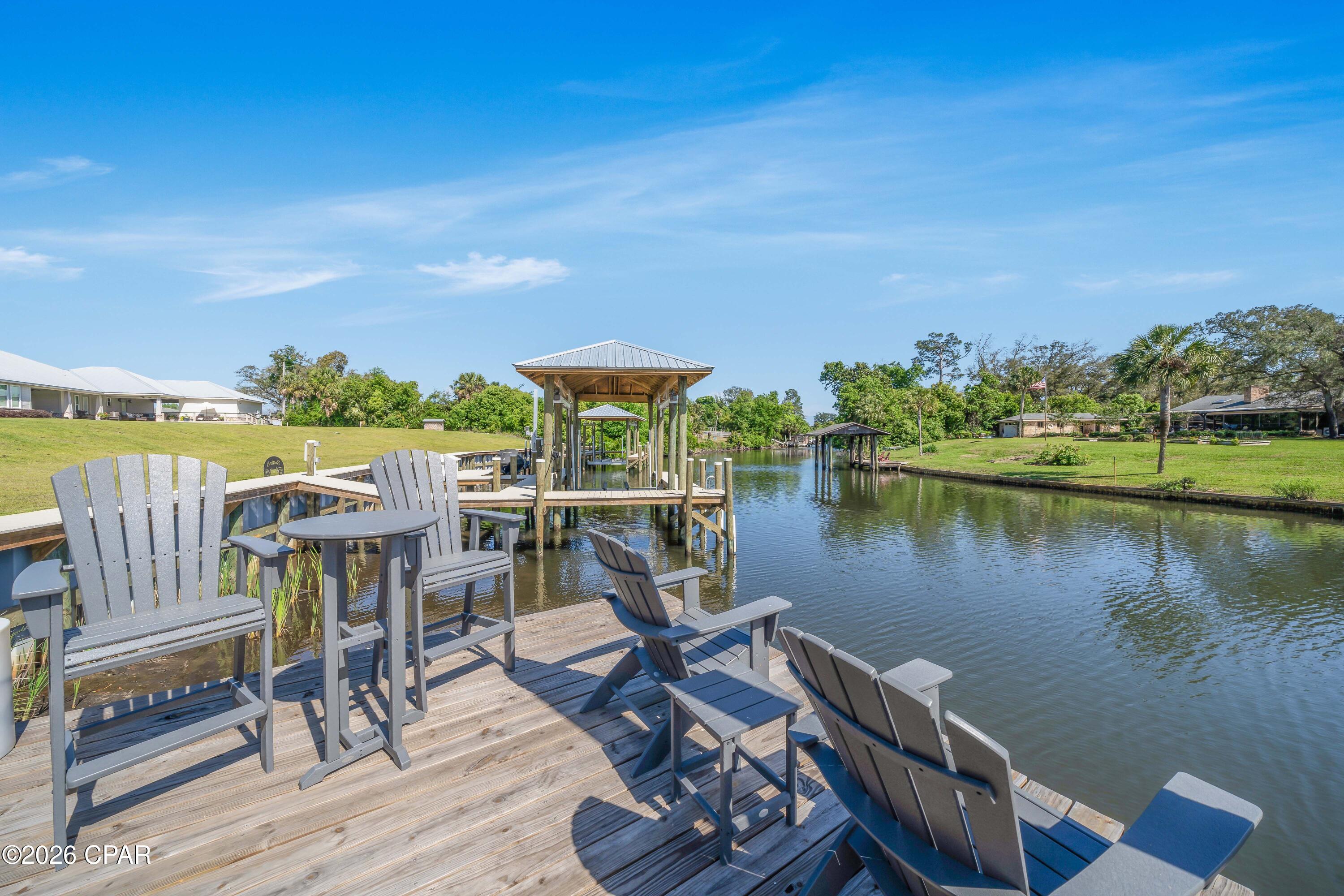 Listing photo id 33 for 2903 27th Street