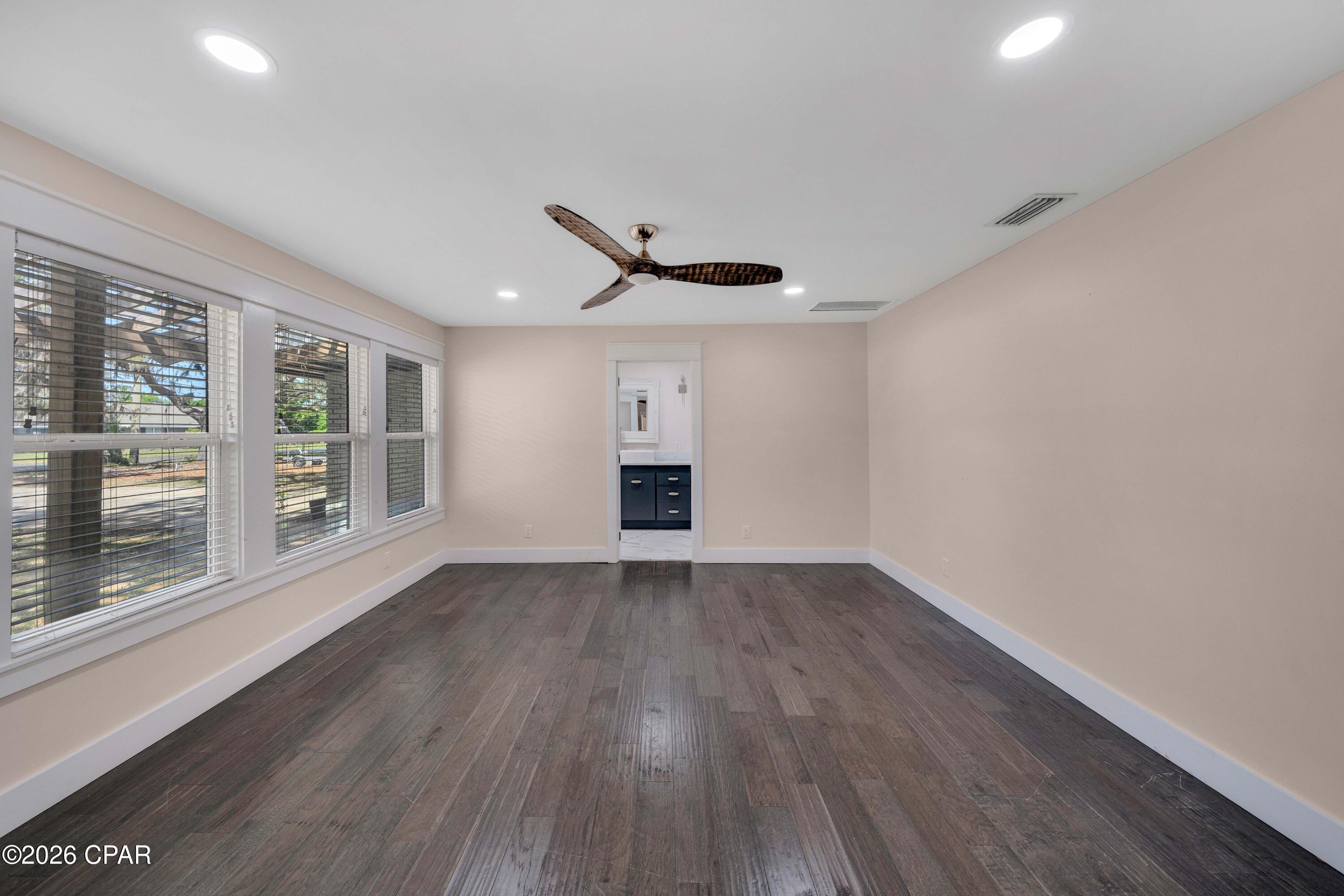 Image 43 For 2903 27th Street