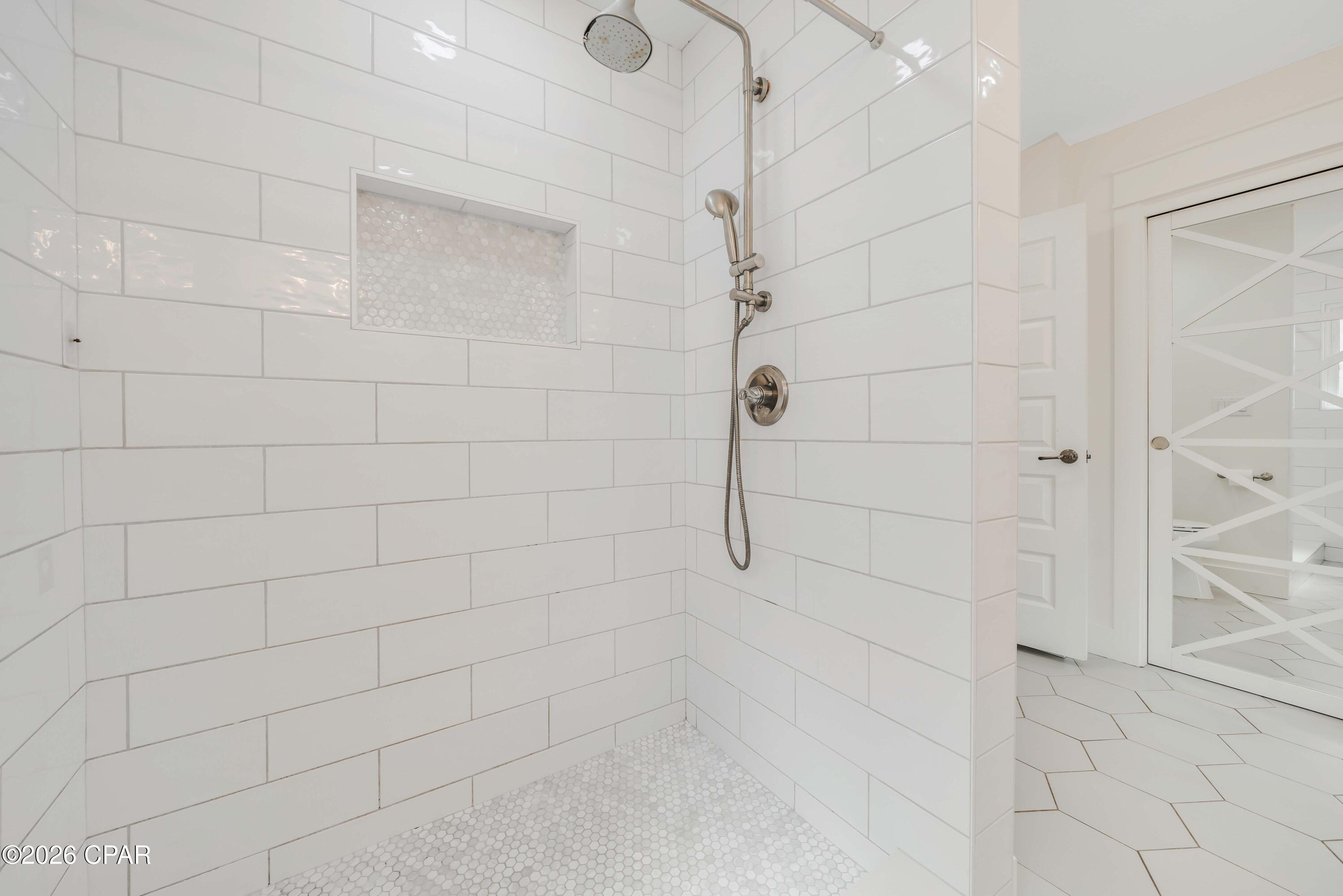 Image 62 For 2903 27th Street