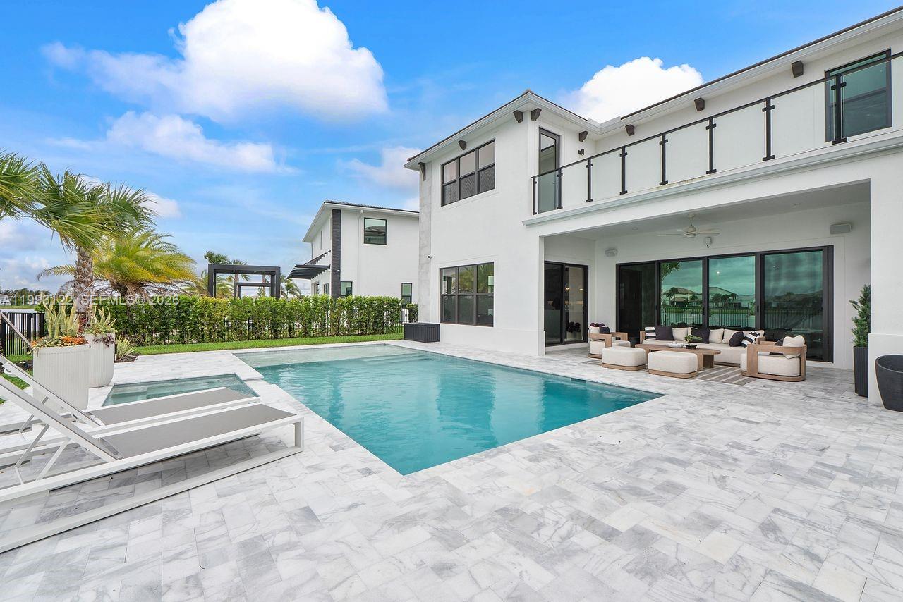 Solana Bay At Avenir