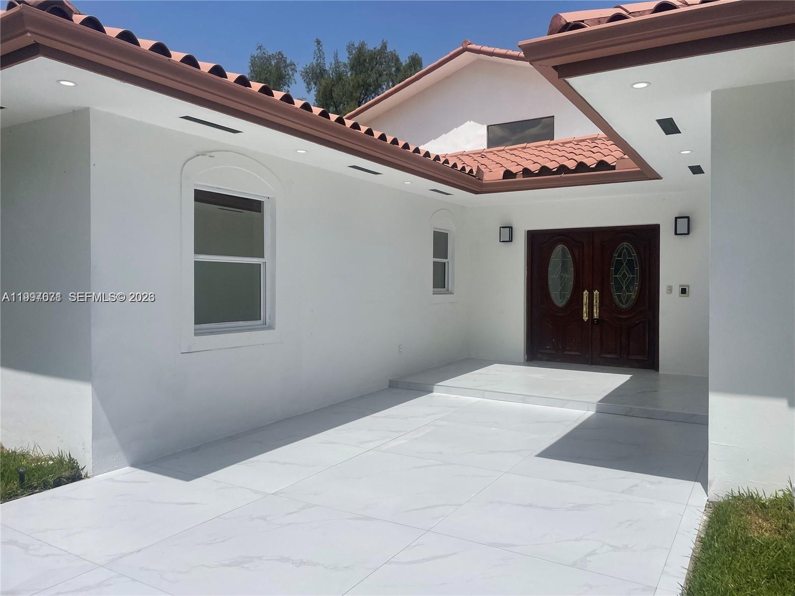 Country Club Of Miami Est