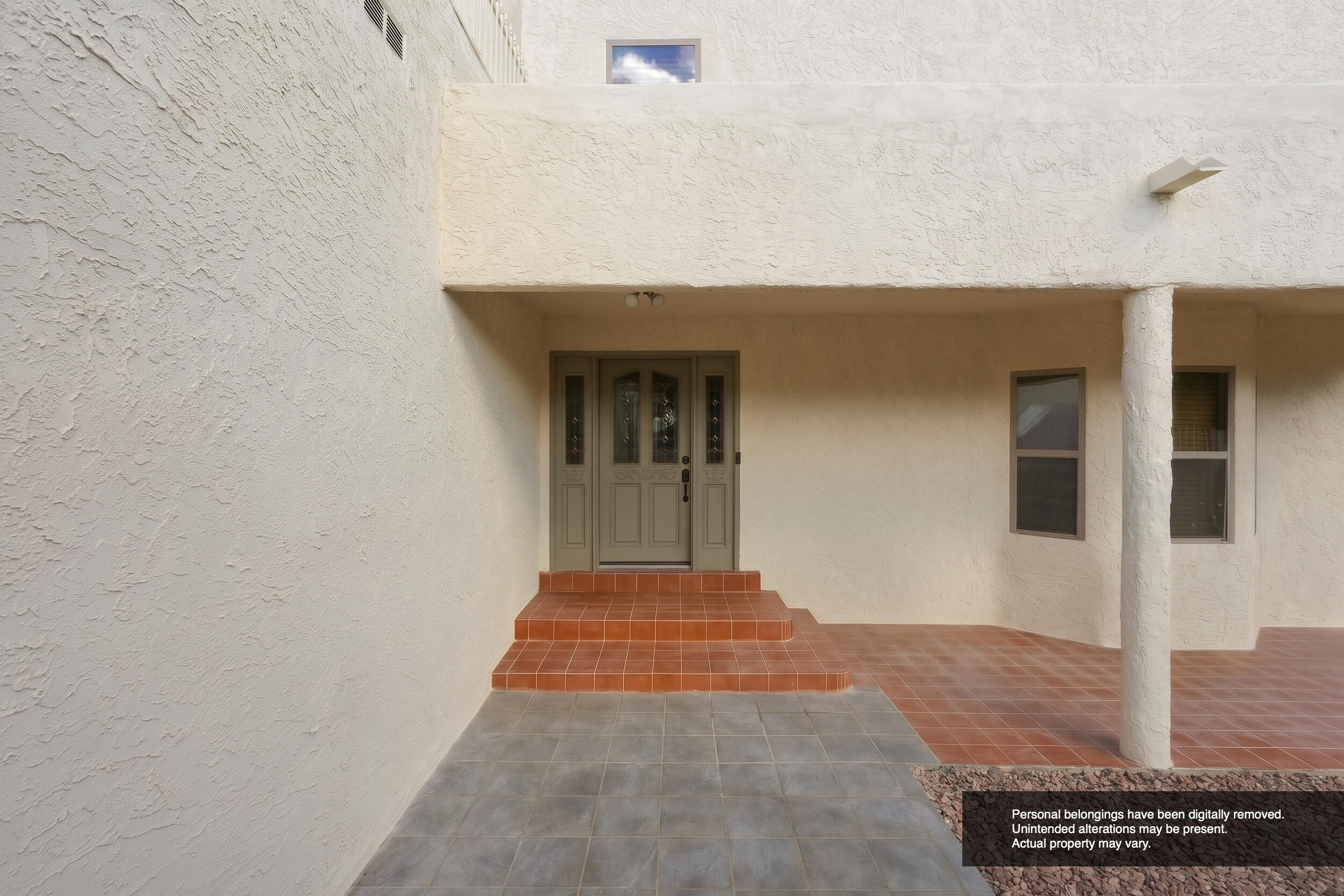 Photo 2 of Single family home for sale at 980 Hillside Cir Sw, Los Lunas, NM 87031 | MLS# 1101417 | Listing updated on 2026-10-08