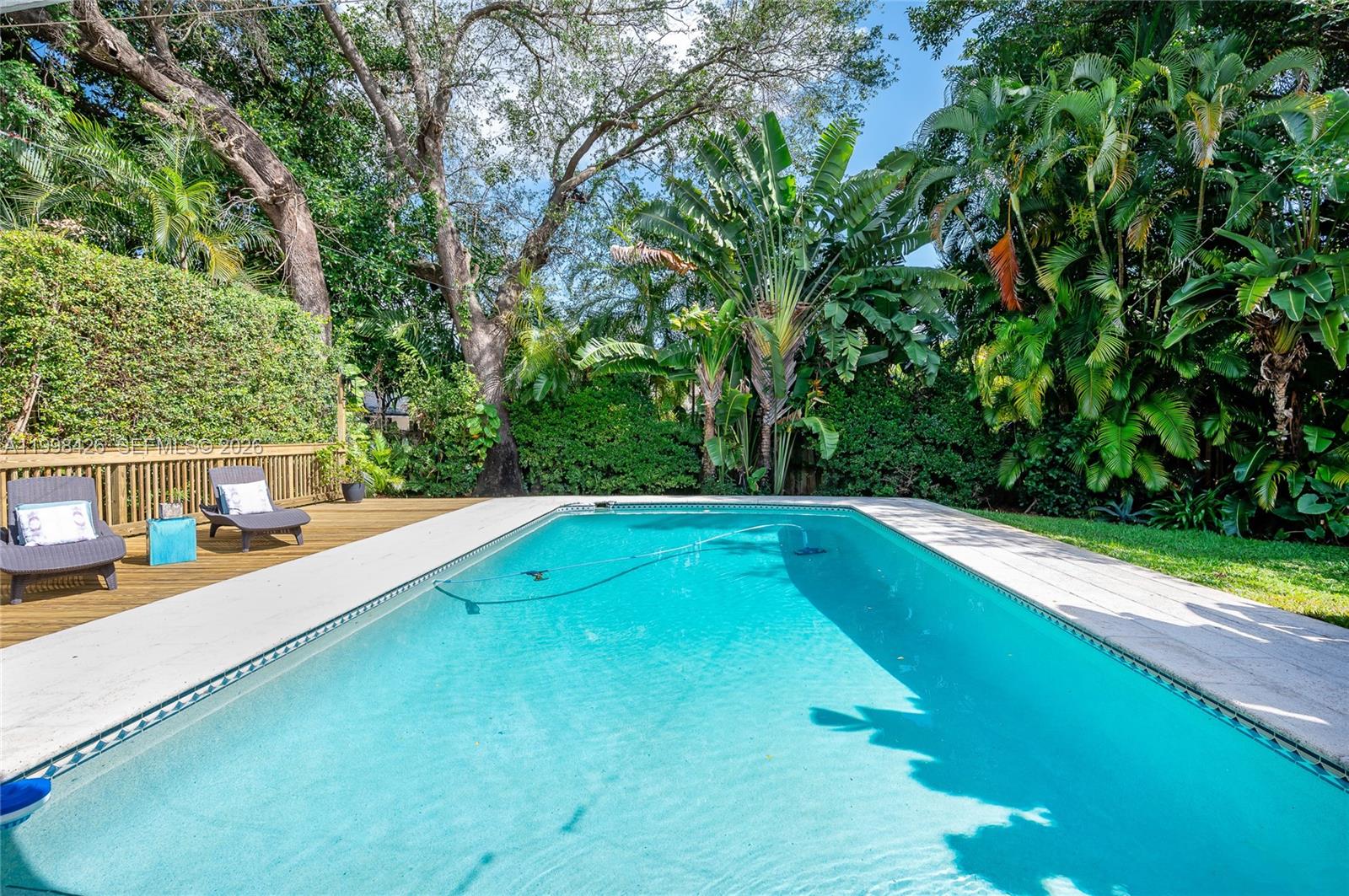 Biscayne Lawn Amd Plat