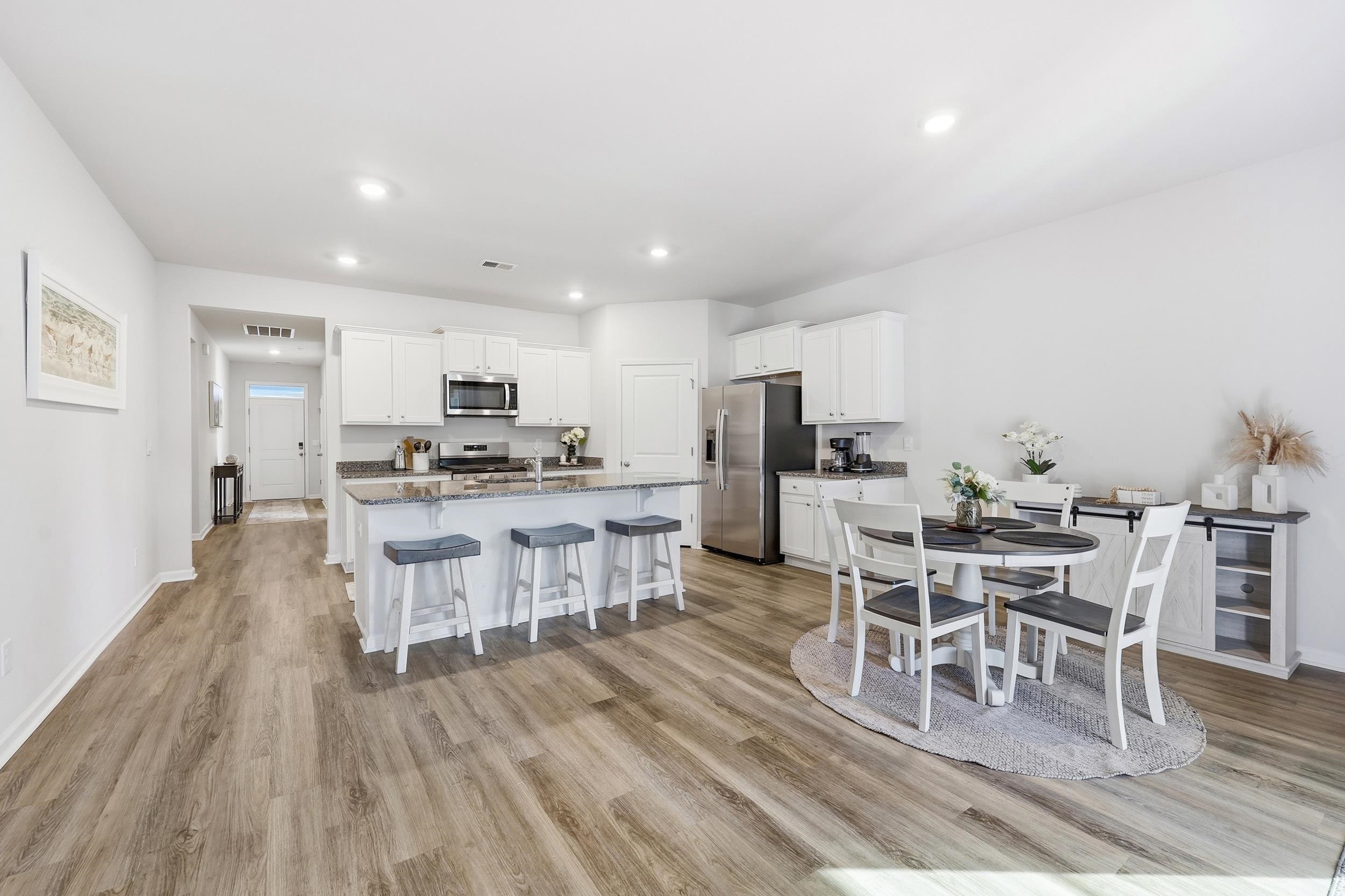 Photo 2 of Sale Pending at 176 Londonshire Dr, Myrtle Beach, SC 29579 | MLS# 2609300 | Listing updated on 2026-09-21