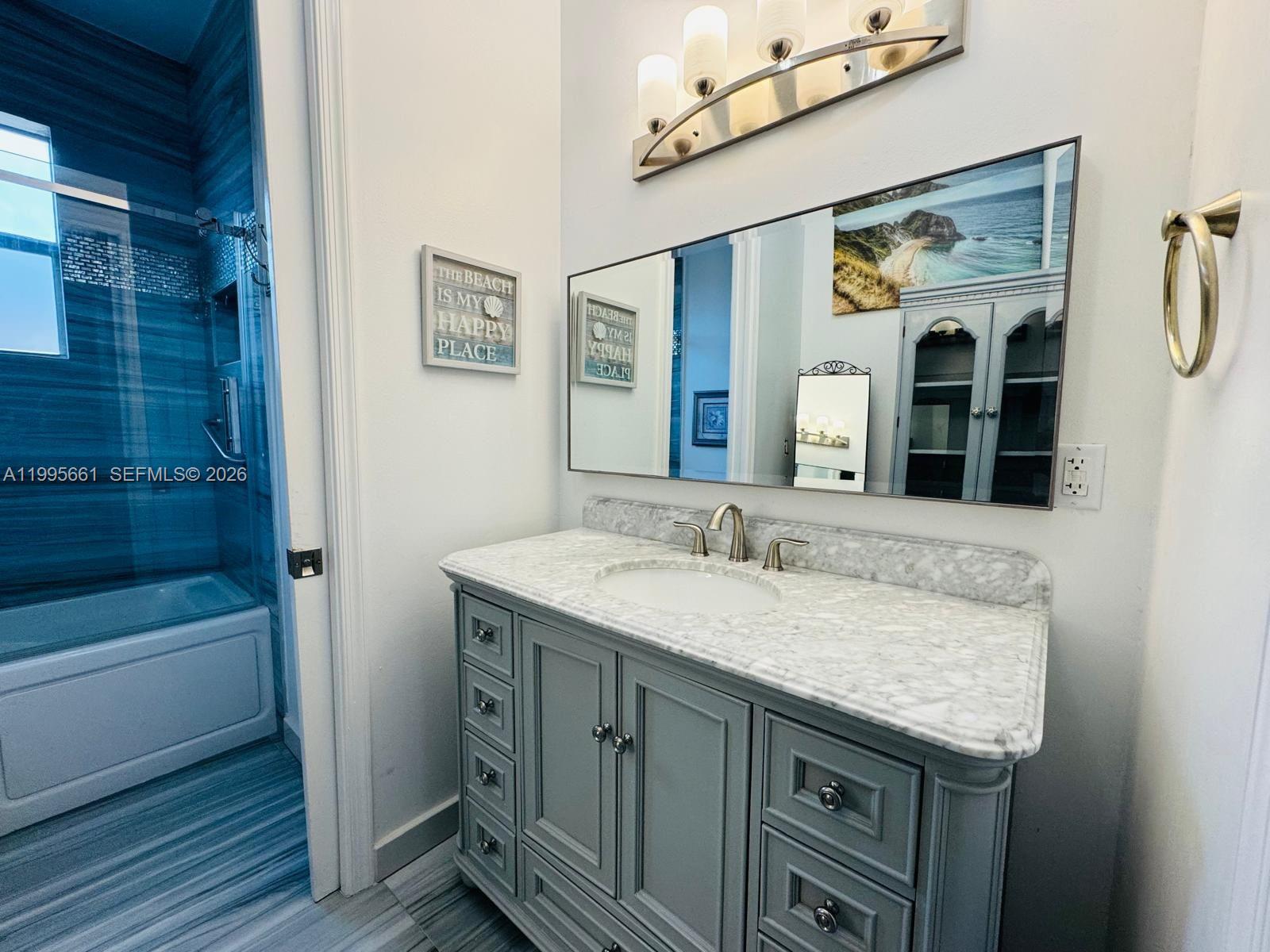 Spacious garage and storage at 3041 44th St - Home in Dania Beach