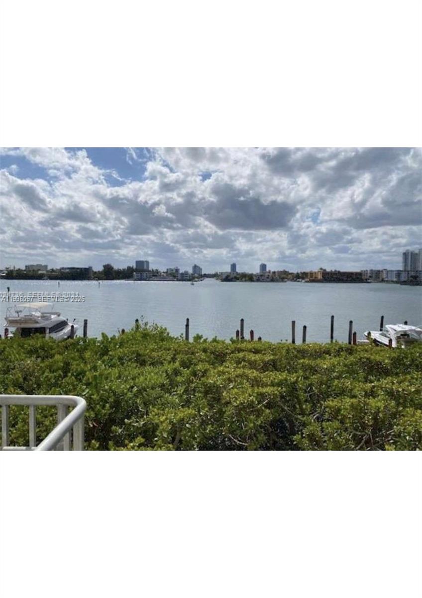 Golden Bay Club Condo
