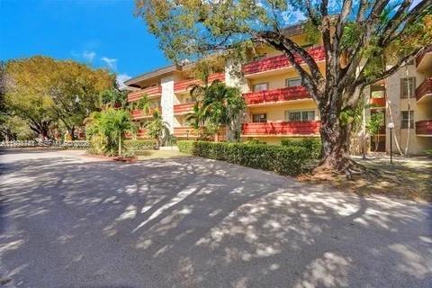 Villa Capri Condo