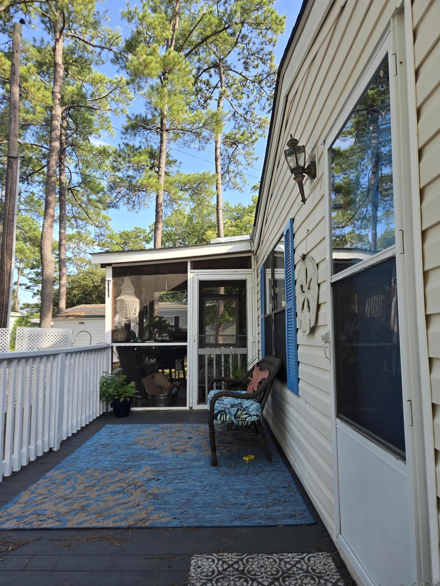 443 E Banks Dr. Garden City, SC 29576