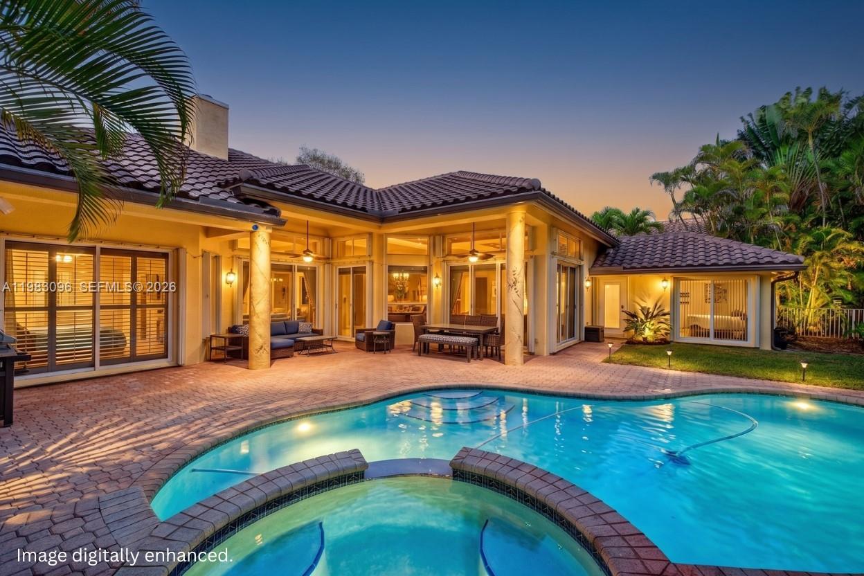 Grand Palms
