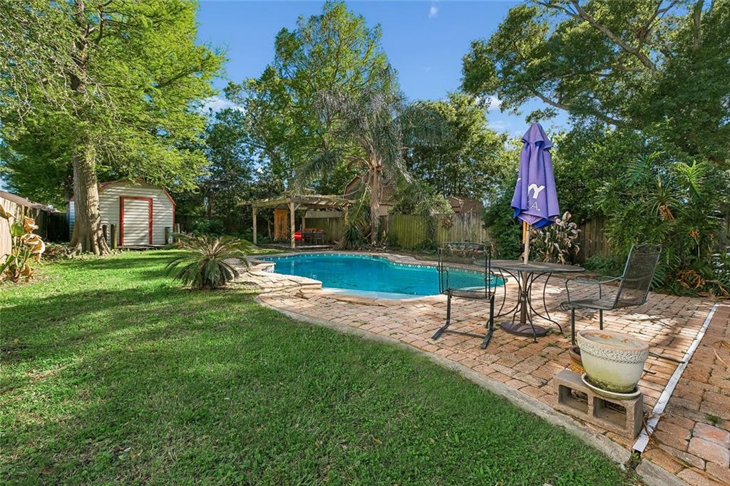 Photo 3 of Single family home for sale at 5012 Ithaca St, Metairie, LA 70006 | MLS# 2552032 | Listing updated on 2026-10-09