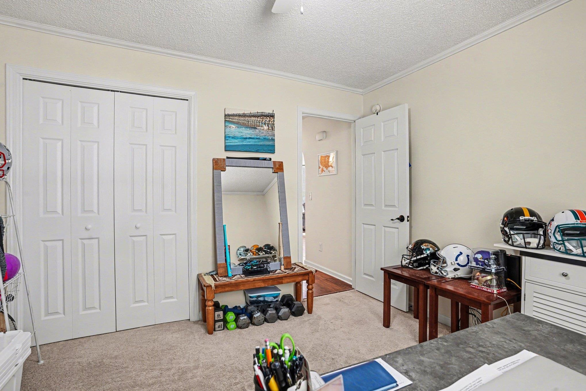 2609398 | Photo 20