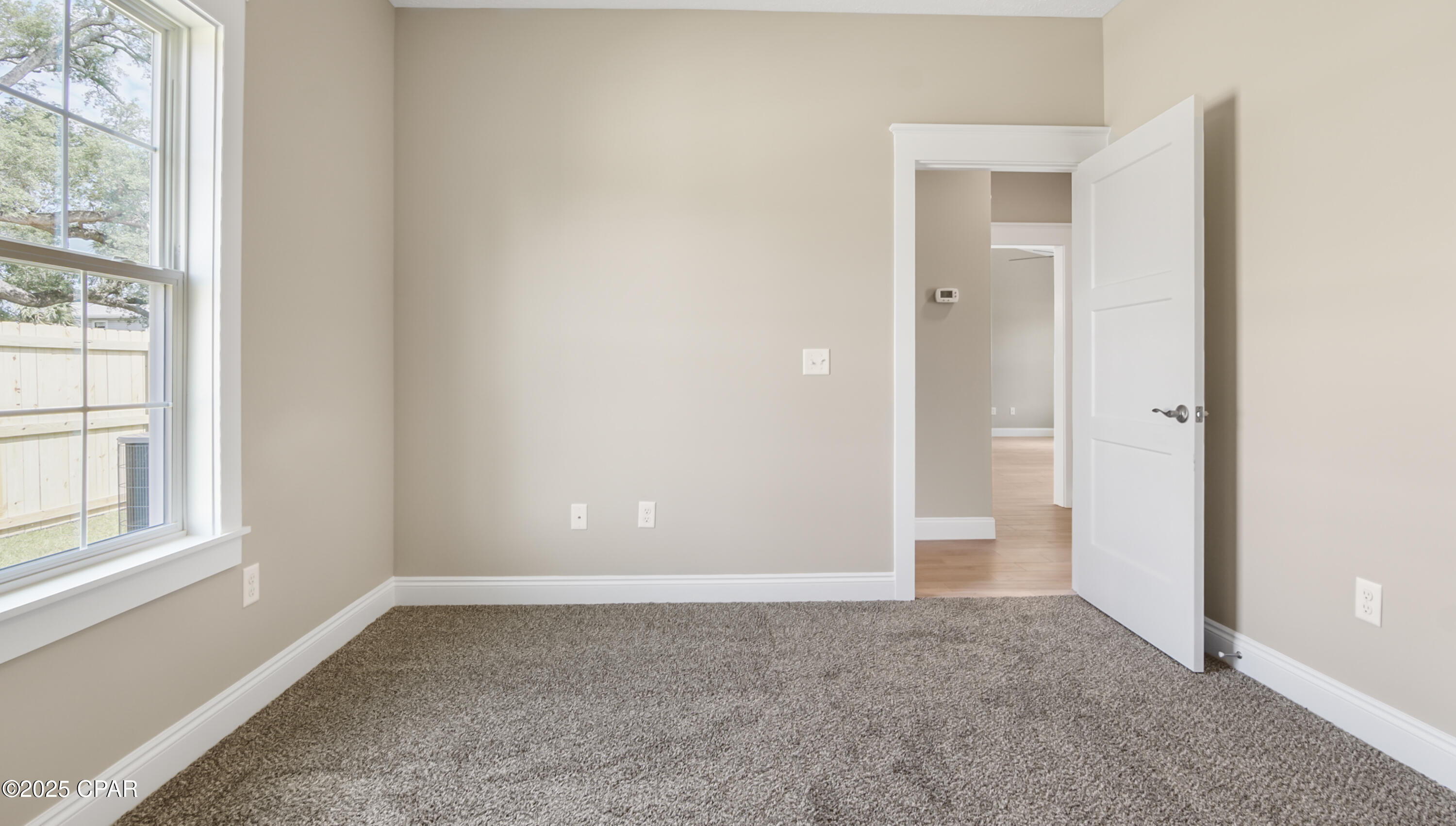 Image 20 For 3215 2nd Plaza