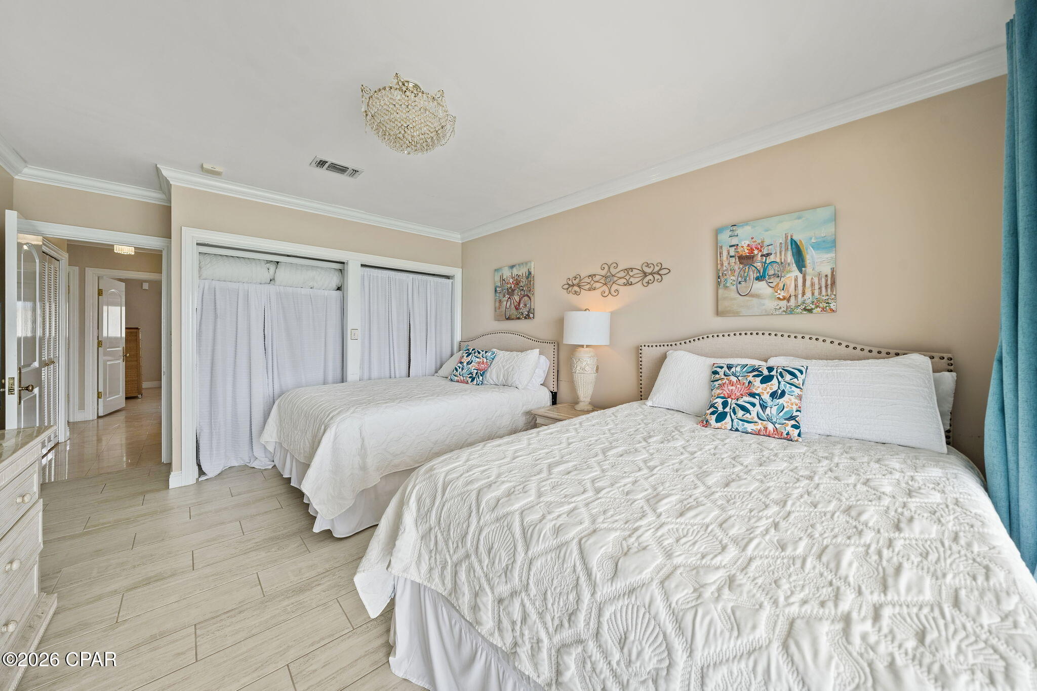 Image 19 For 5801 Thomas Drive 1411