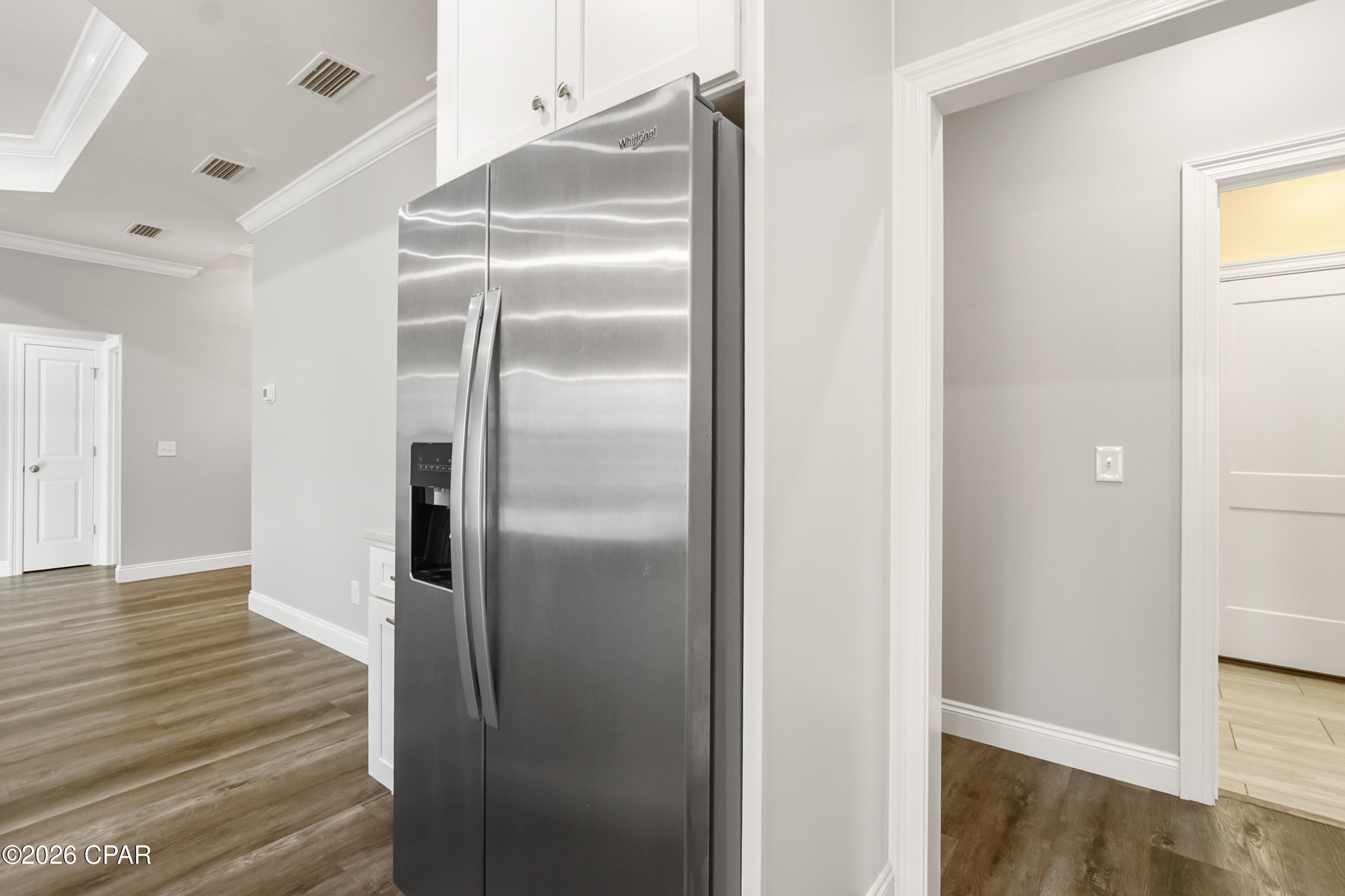 Image 25 For 132 White Oaks Boulevard