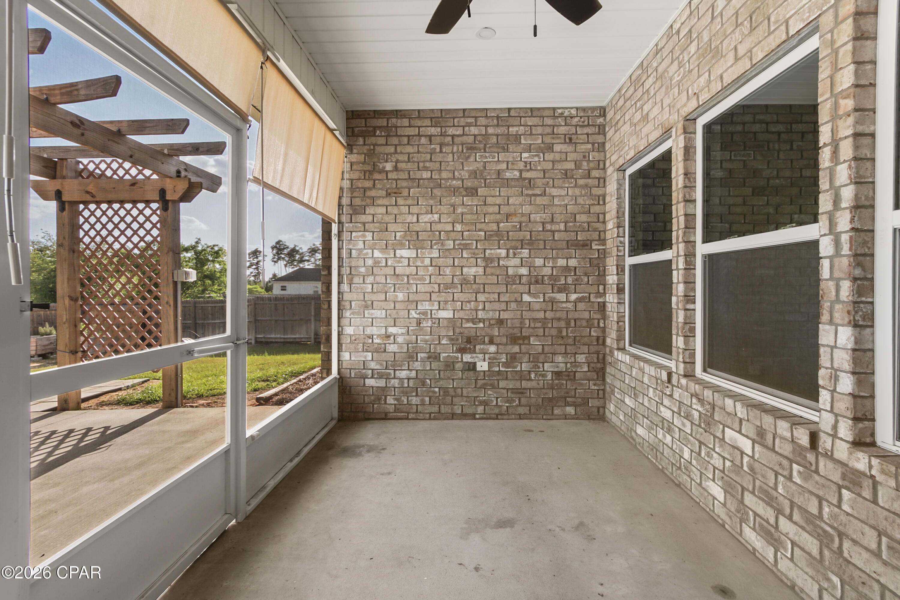 Image 56 For 132 White Oaks Boulevard