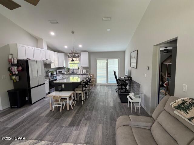 Image 3 For 3881 Merger Drive