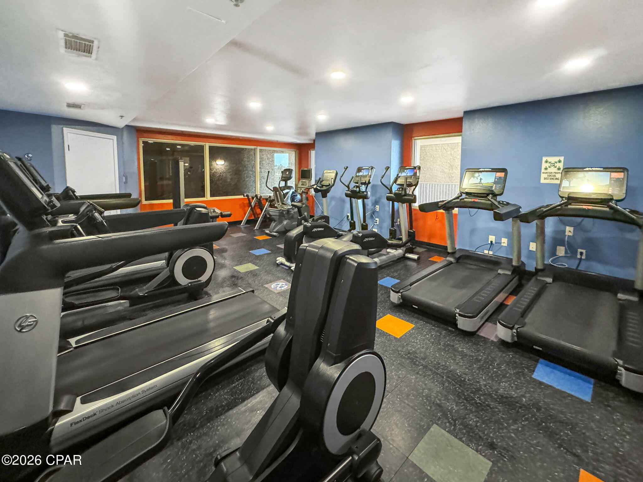 Image 47 For 9900 Thomas Drive 1918