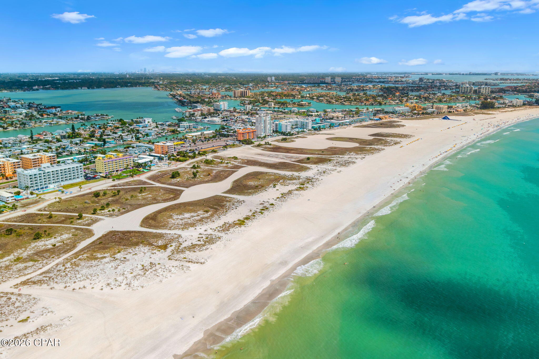 Listing photo id 7 for 11270 Gulf Boulevard # 5