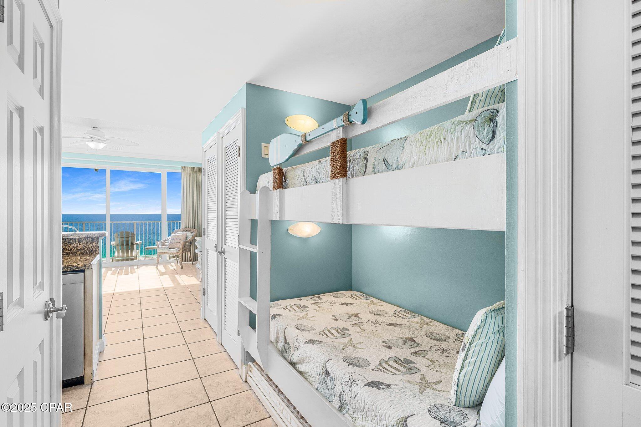 Image 4 For 9450 Thomas Drive 807d