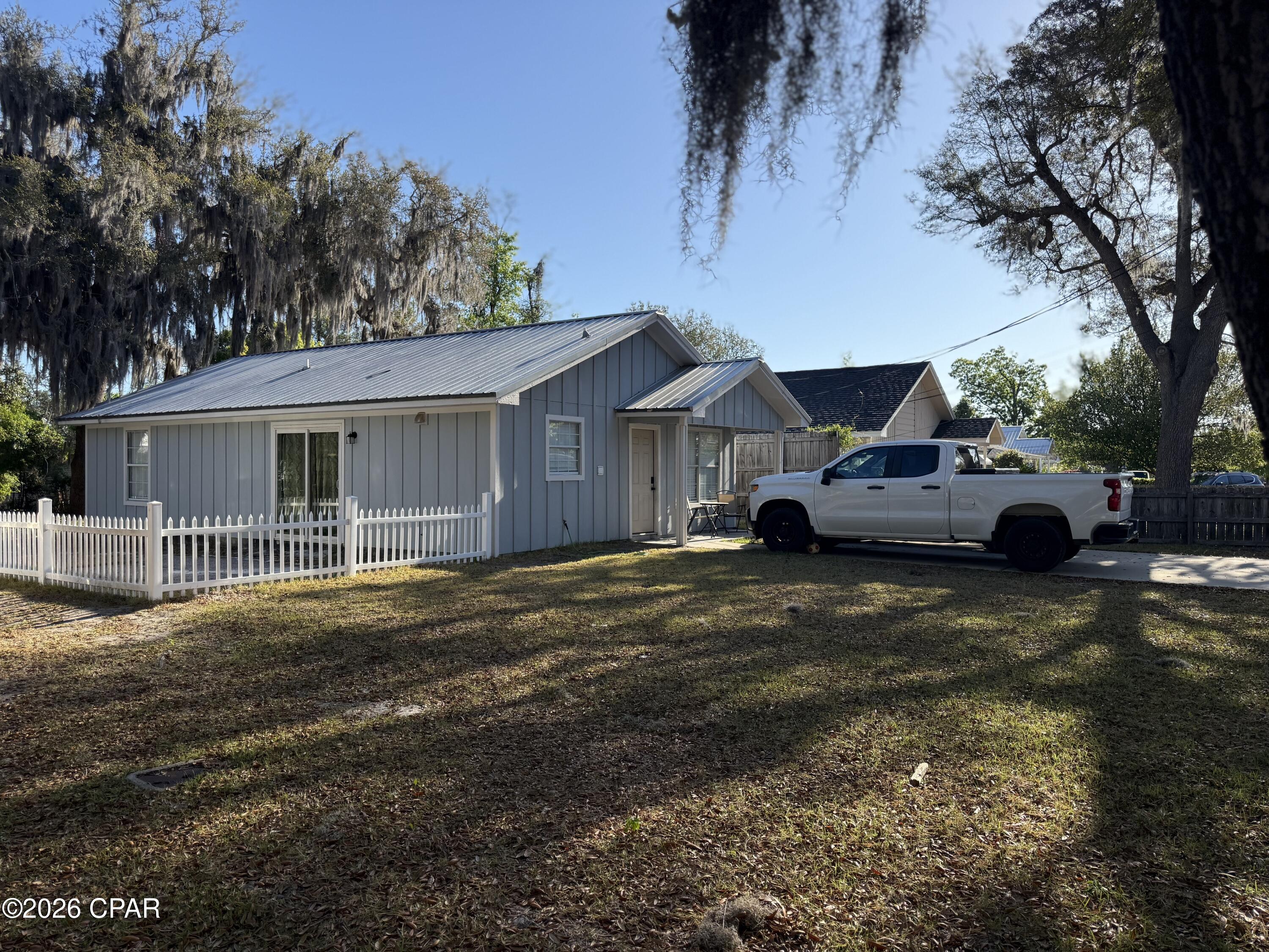 Image 1 For 601 4th Court