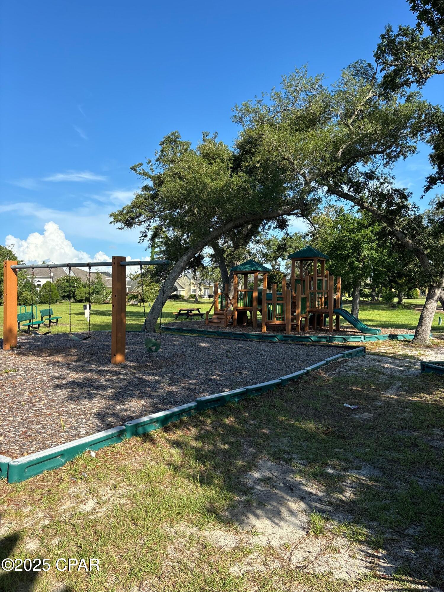 Image 25 For 2115 Country Club Drive