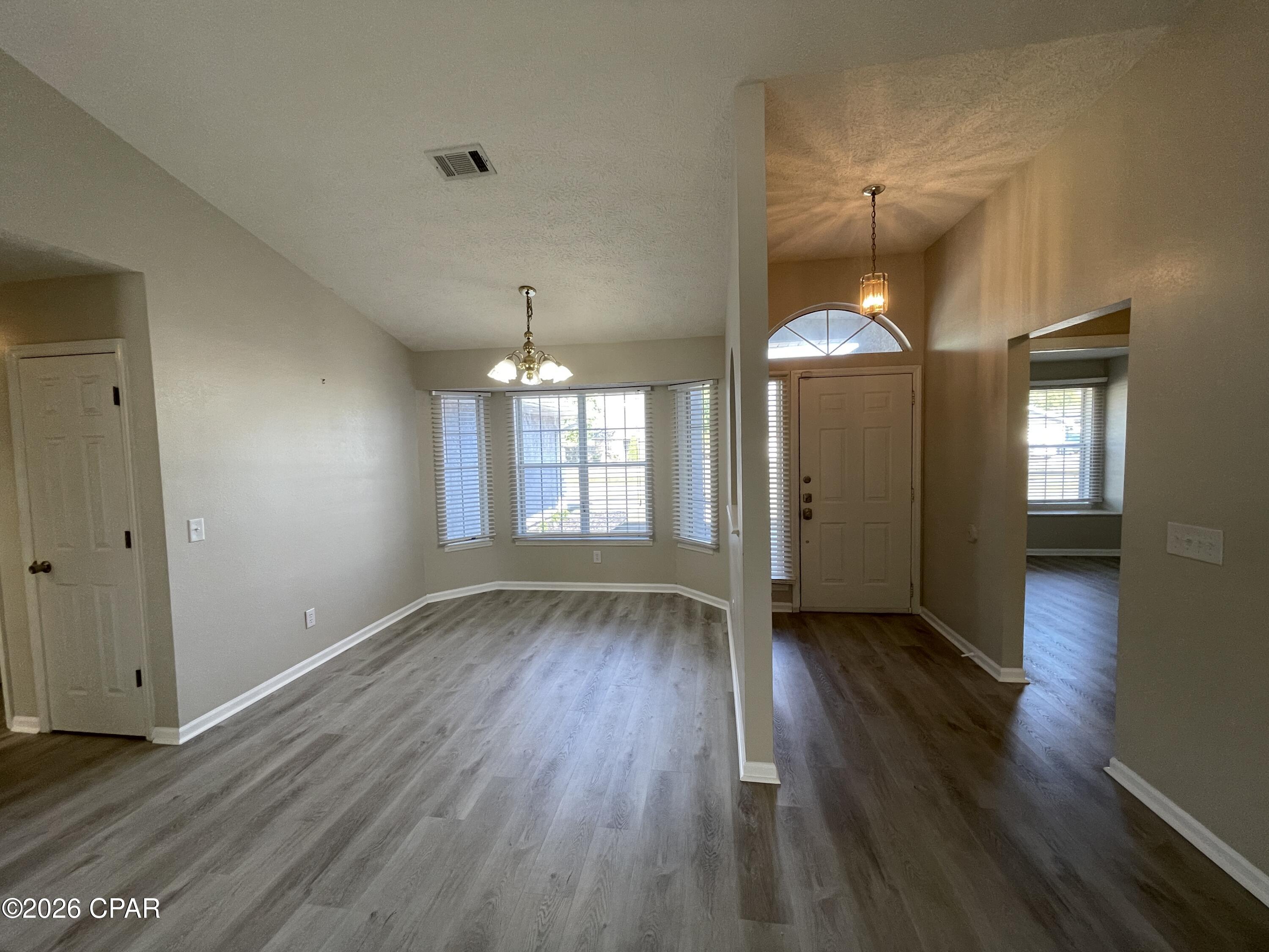 Image 7 For 140 Treasure Palm Drive