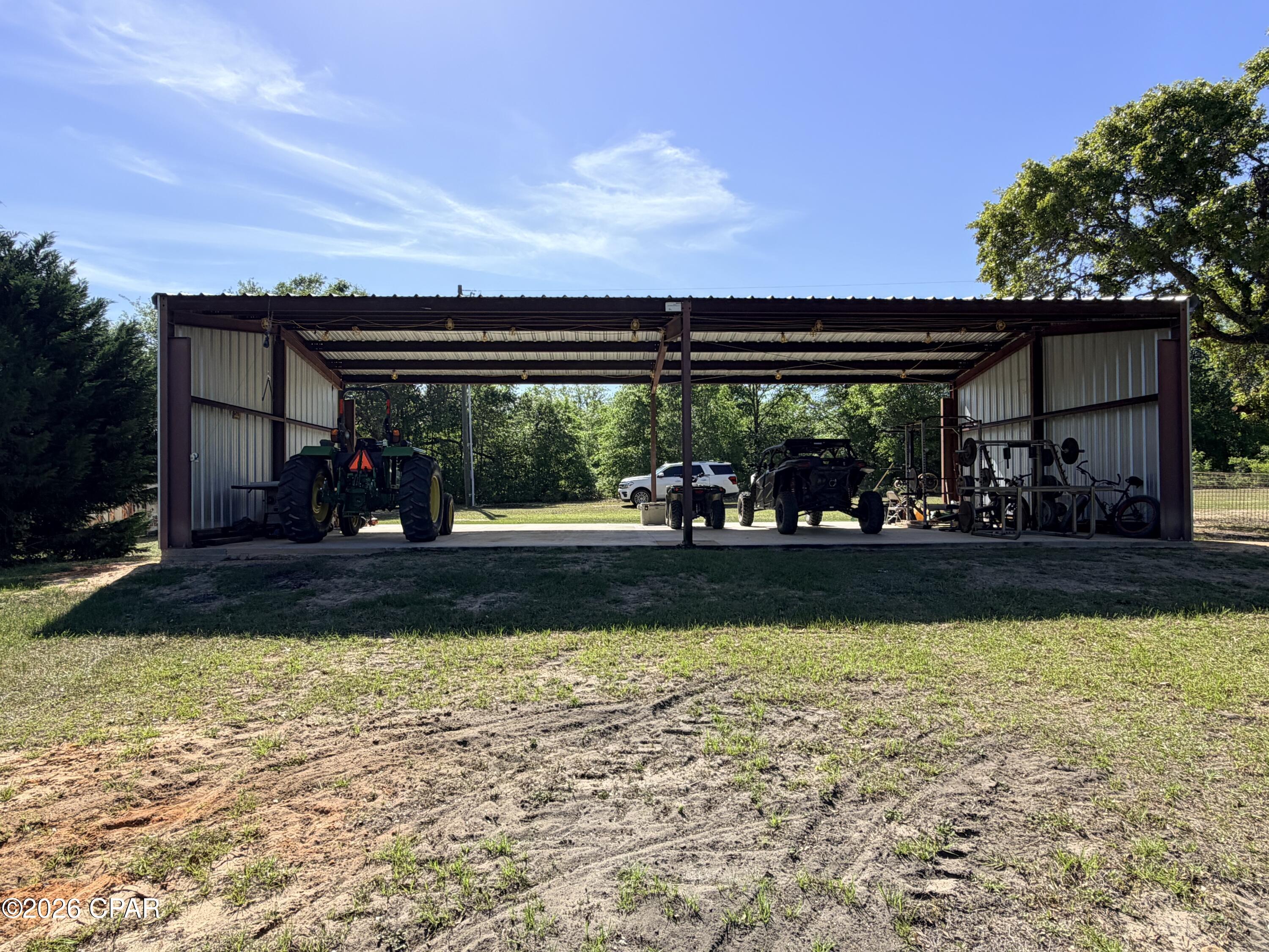Homes for sale in Alford, FL | 2089 Pike Pond Rd, Alford, FL 32420 | MLS# 788198