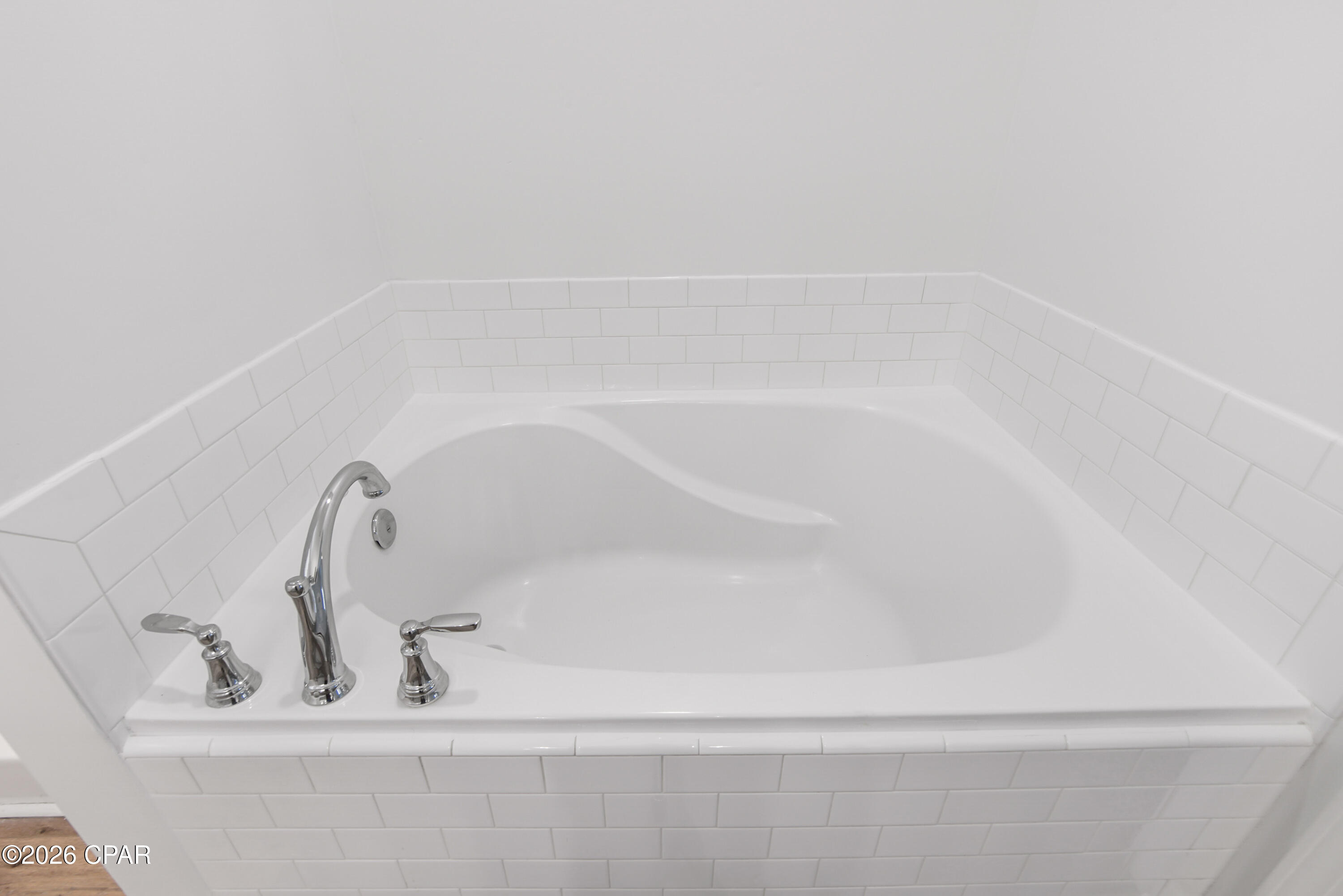 Image 16 For 413 Raven Lane