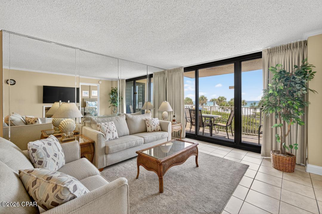 Image 2 For 7205 Thomas Drive A209