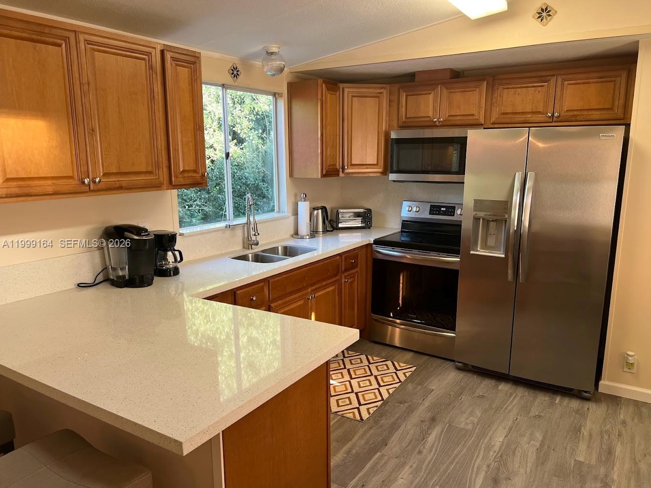 Gateway Estates Park Cond