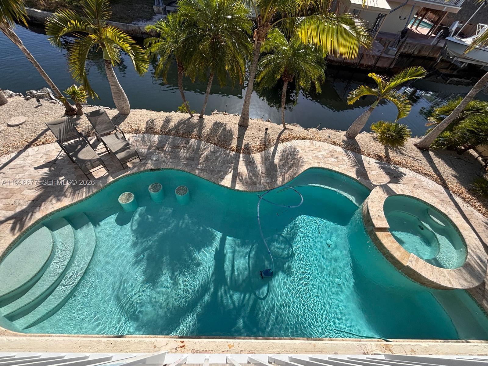 Key Largo Beach Add
