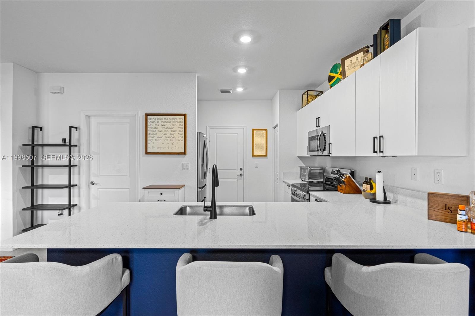 Open-concept living area at 4917 Oakmont Dr - Townhouse in Dania Beach