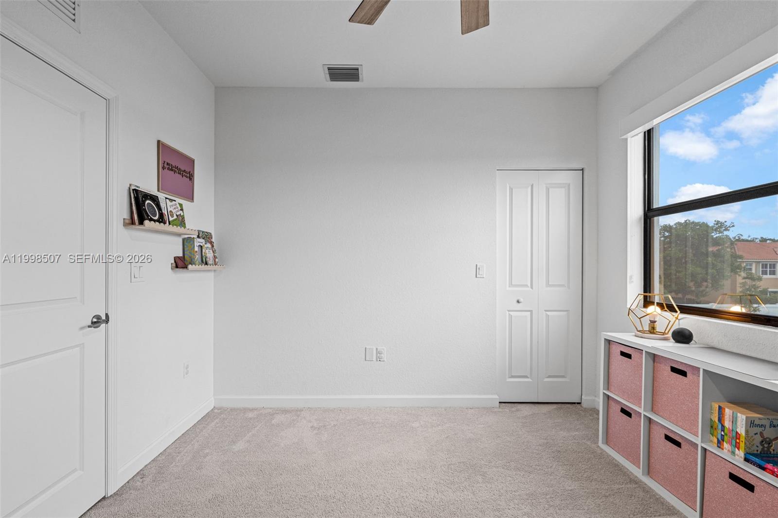 Designer master bathroom at 4917 Oakmont Dr - Townhouse in Dania Beach