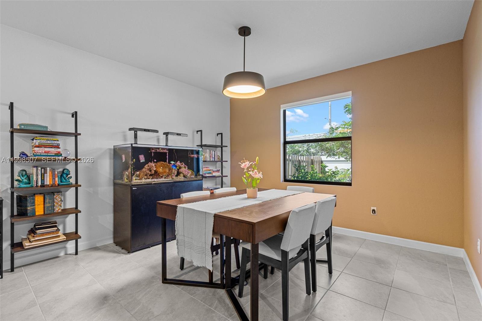 Spacious garage and storage at 4917 Oakmont Dr - Townhouse in Dania Beach
