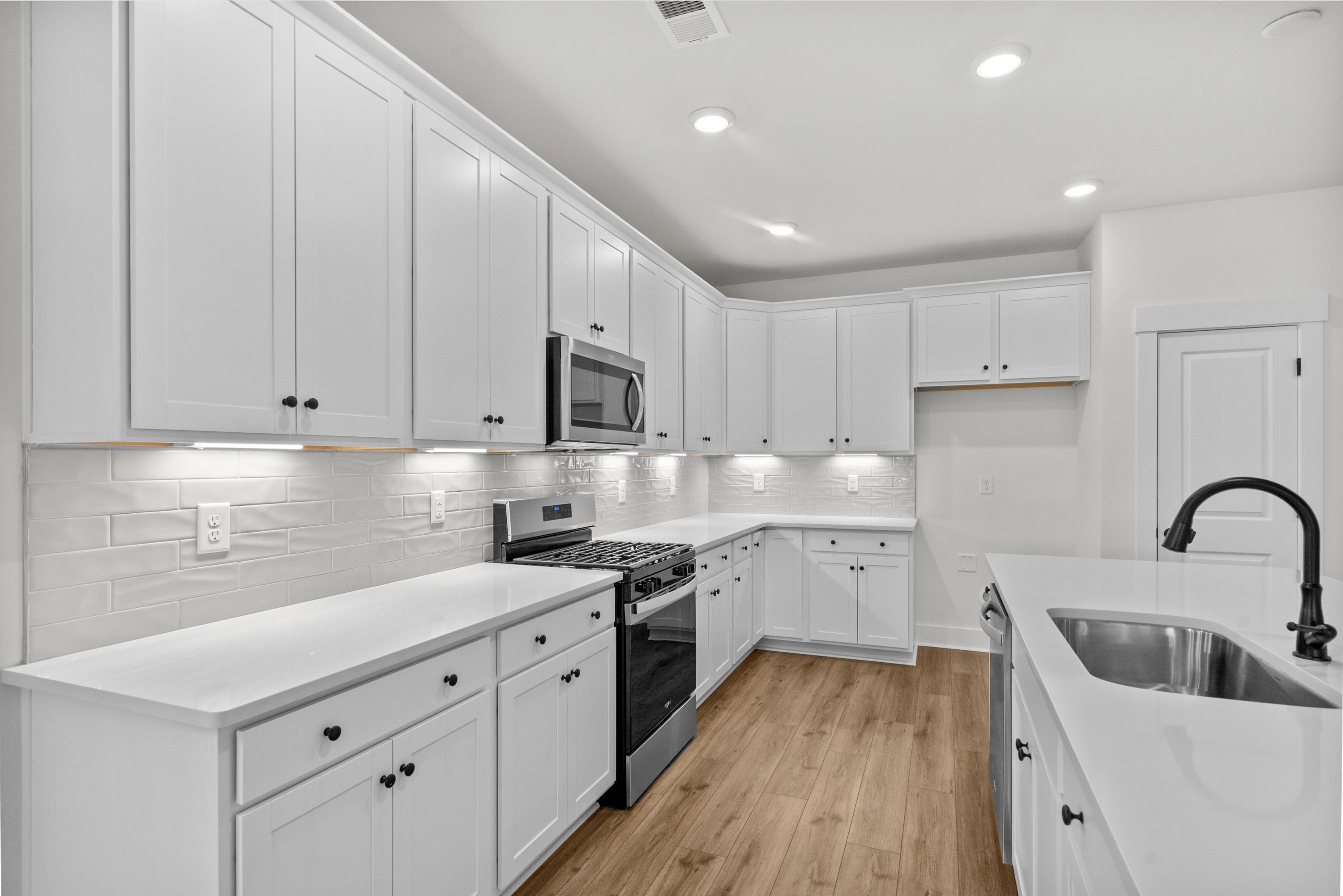 2609429 | Photo 9