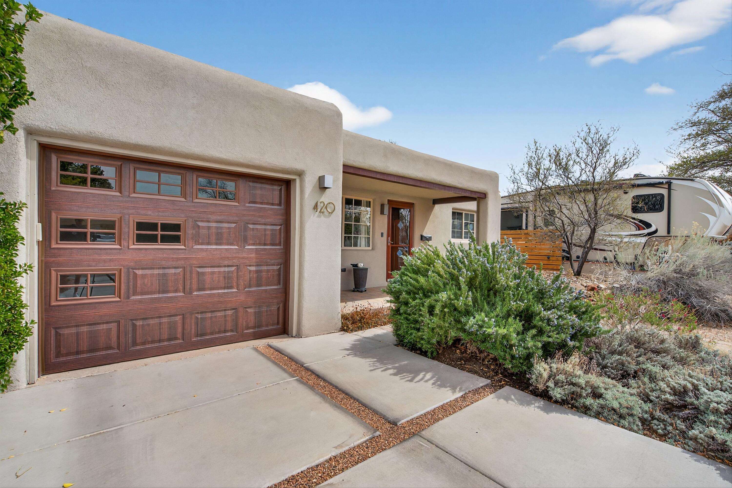 Homes for sale in Albuquerque, NM | 420 Manzano St Ne, Albuquerque, NM 87108 | MLS# 1101550