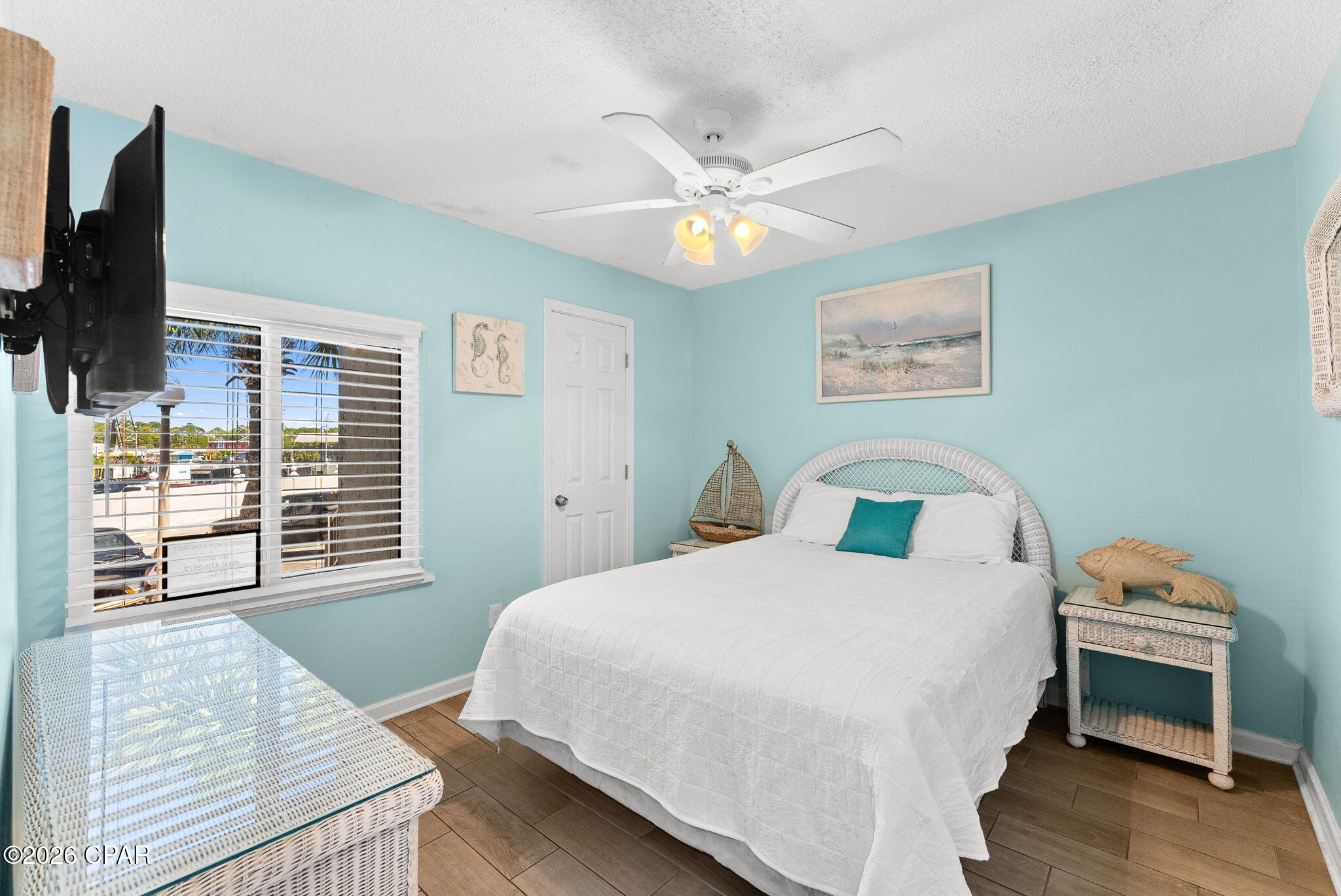 Image 9 For 8727 Thomas Drive A6