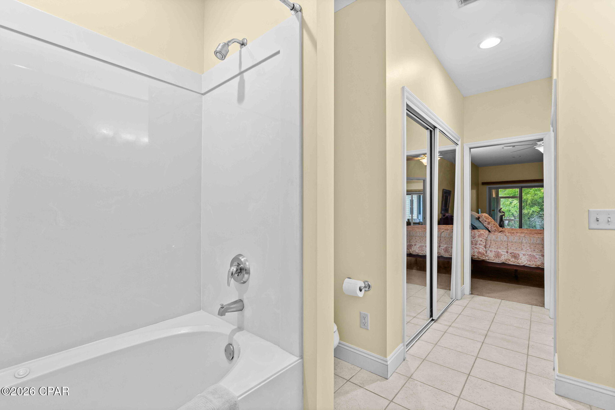 Image 15 For 2412 Saint Andrews Boulevard 3
